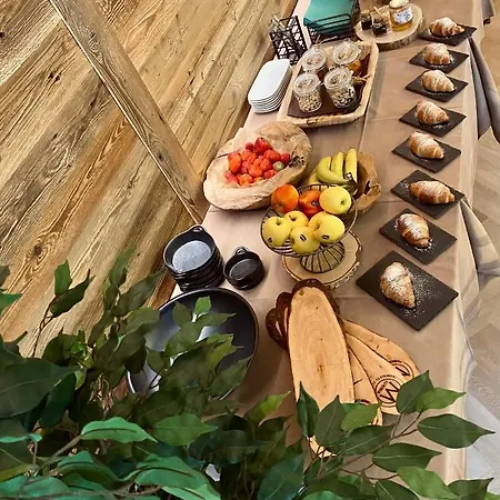 מלון Le Fonti 3*